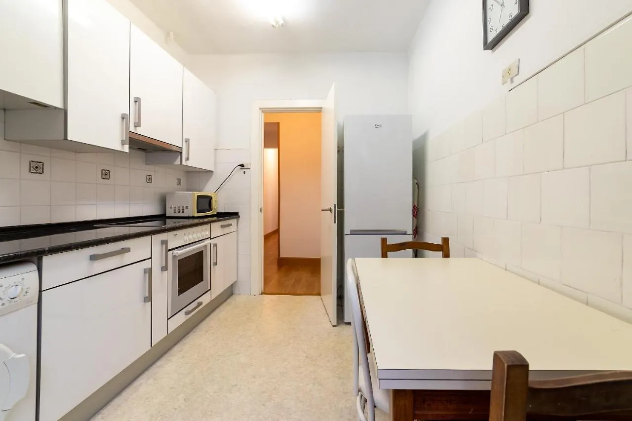 Pretty Apartment Close To The Beach San Sebastian