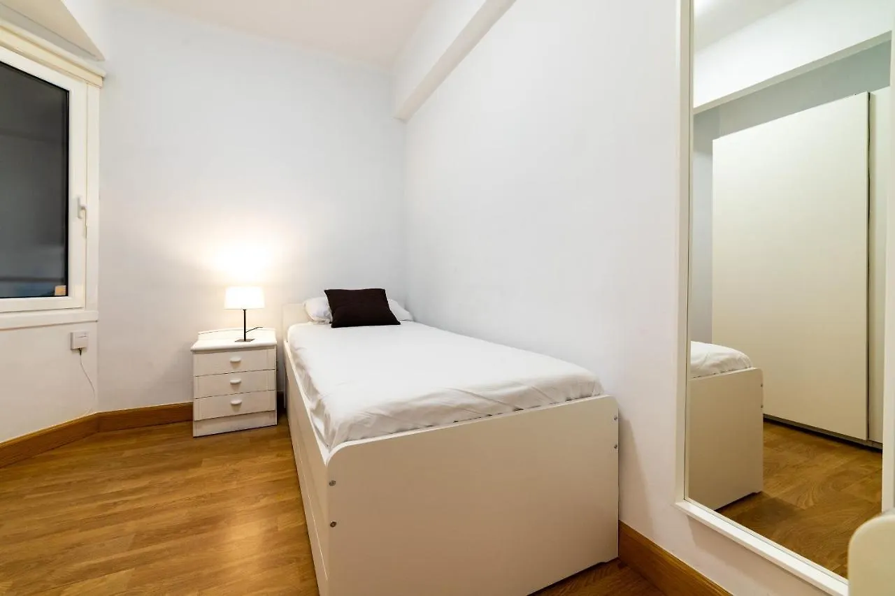 Pretty Apartment Close To The Beach San Sebastian